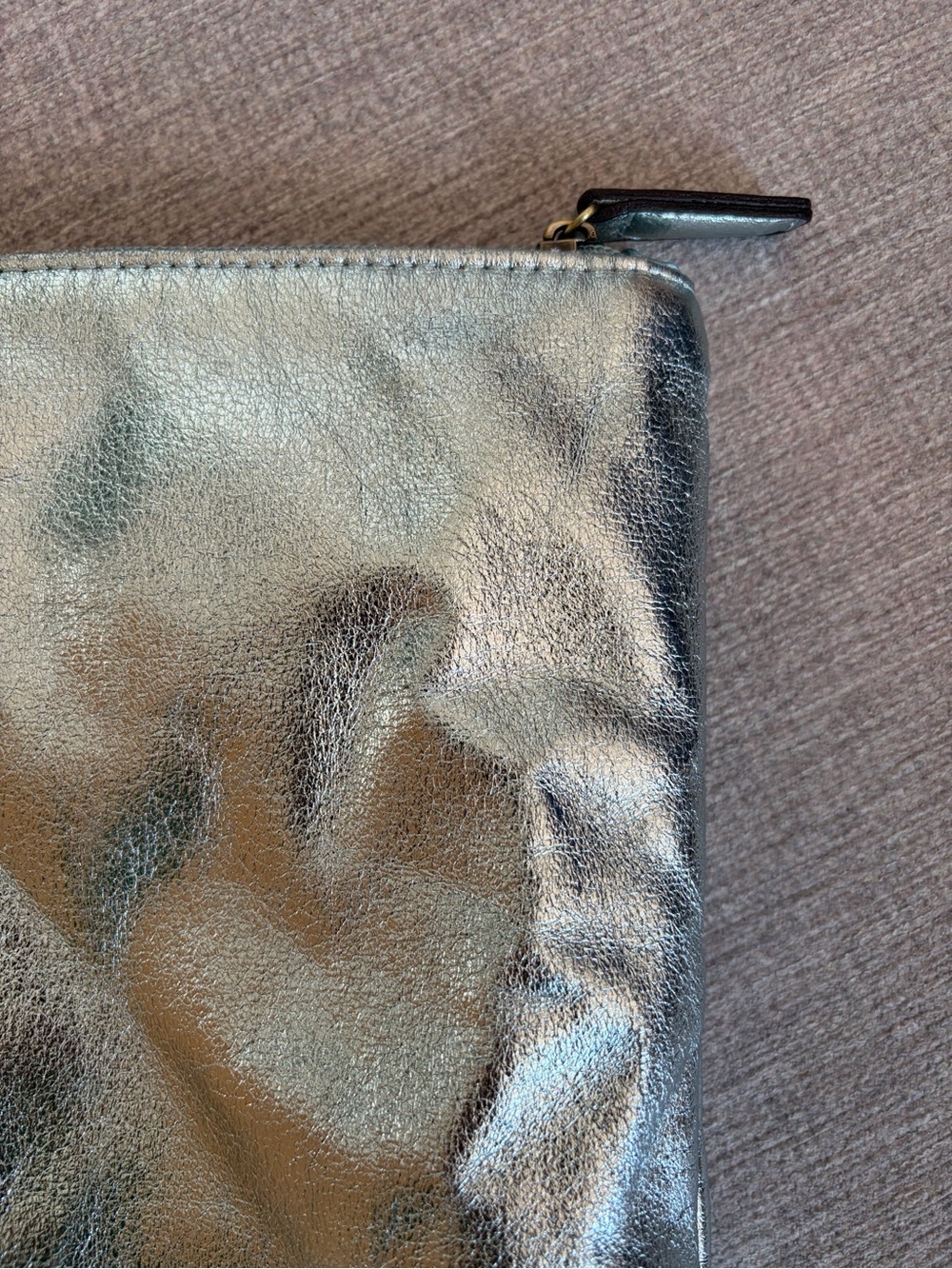 Free People Metallic Silver Zip Clutch - Picture 3 of 6